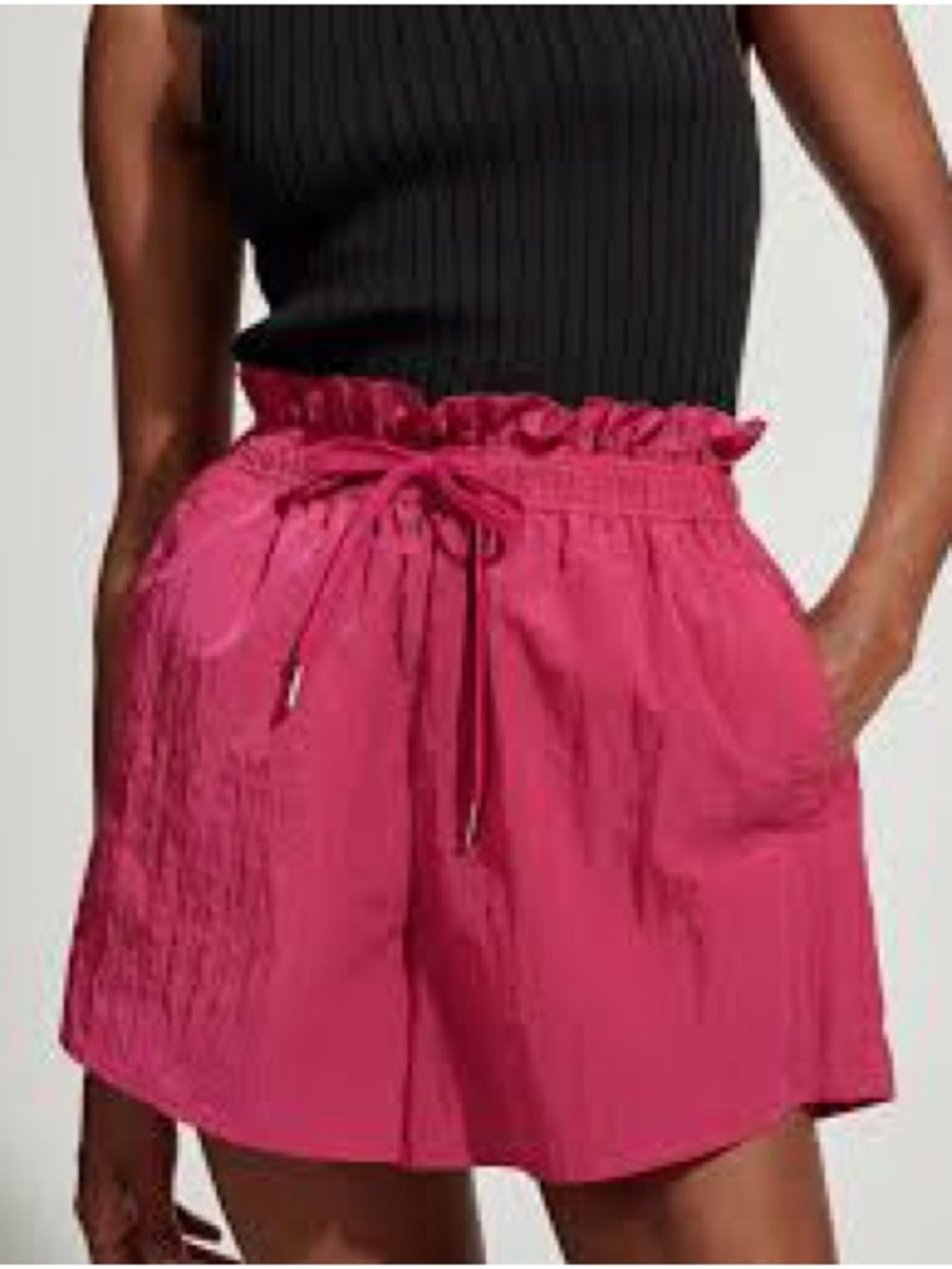 Varley Tulair High-Waisted Nylon Shorts – Fuchsia – Size XS